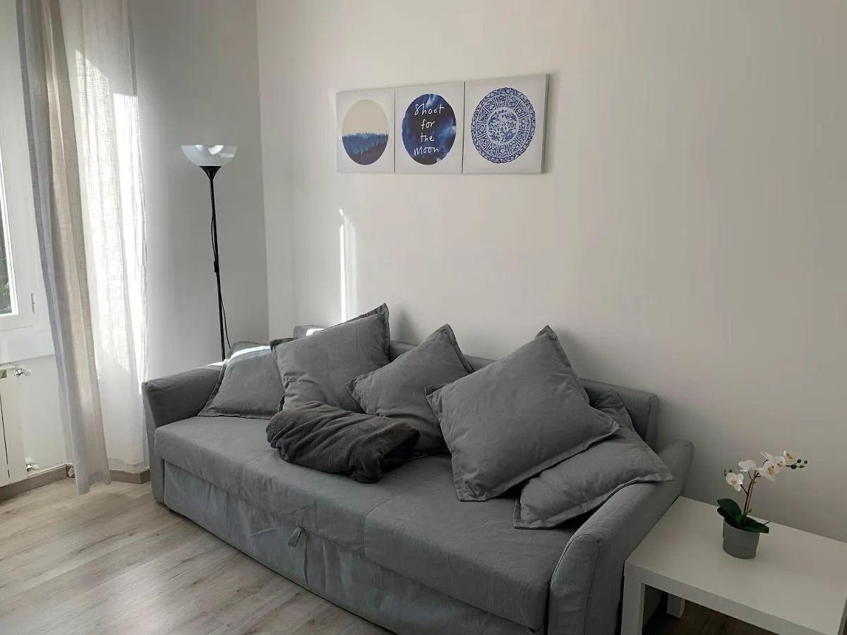 Esclusivo Trilocale Nel Cuore Di Porta Venezia Milan Apartment